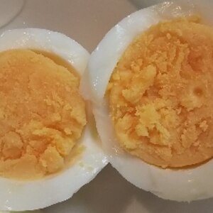 卵の味を生かした調味料少なめの煮卵